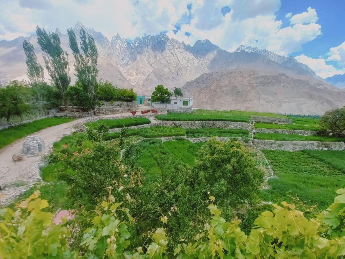 Vila Masherbrum House Khaplu Exteriér fotografie